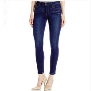 Joe's Jeans‎ Skinny Carla Wash size 27 Mid Rise Stretch Dark Wash